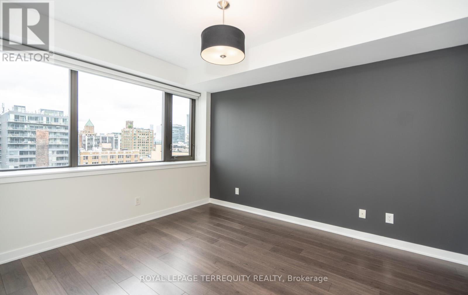 1009 - 400 Wellington Street W, Toronto, Ontario  M5V 0B5 - Photo 14 - C12523888