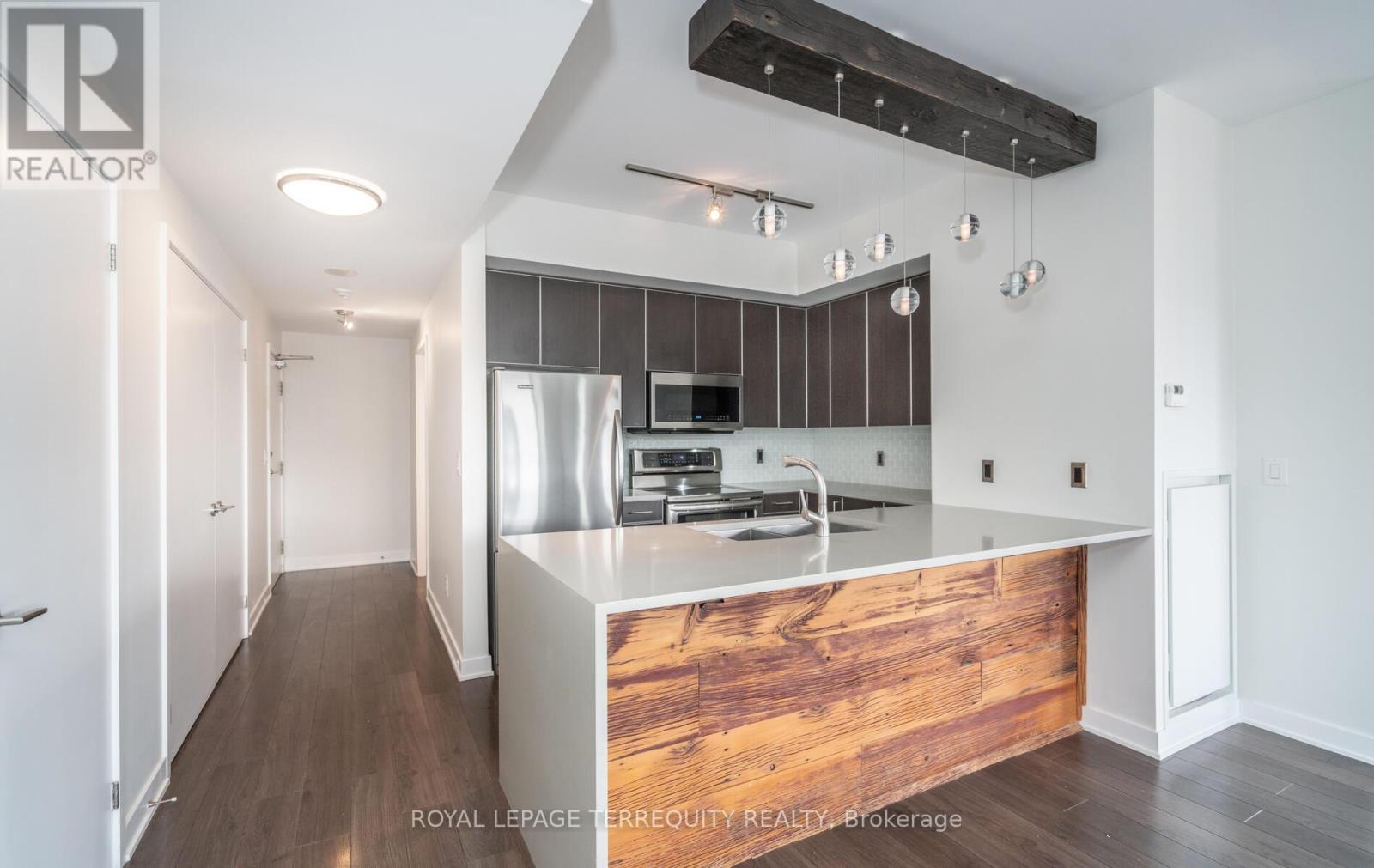 1009 - 400 Wellington Street W, Toronto, Ontario  M5V 0B5 - Photo 9 - C12523888