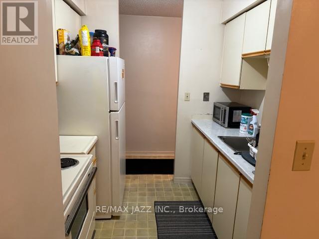 455 Trick Avenue, Oshawa, Ontario L1G 7T7 - Photo 4 - E12524092