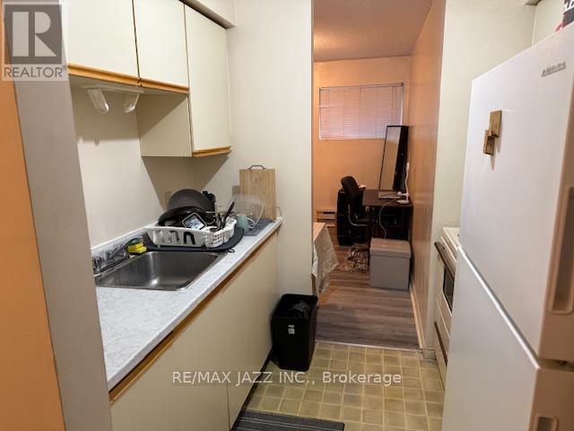 455 Trick Avenue, Oshawa, Ontario L1G 7T7 - Photo 5 - E12524092