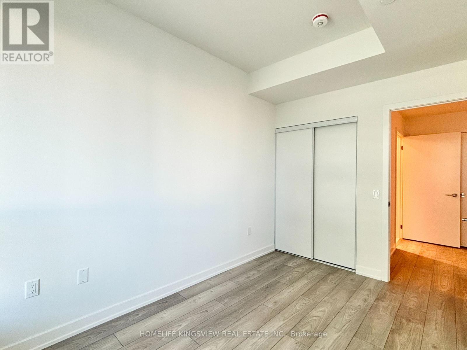 1406 - 110 Broadway Avenue, Toronto, Ontario  M4P 1V7 - Photo 9 - C12522540