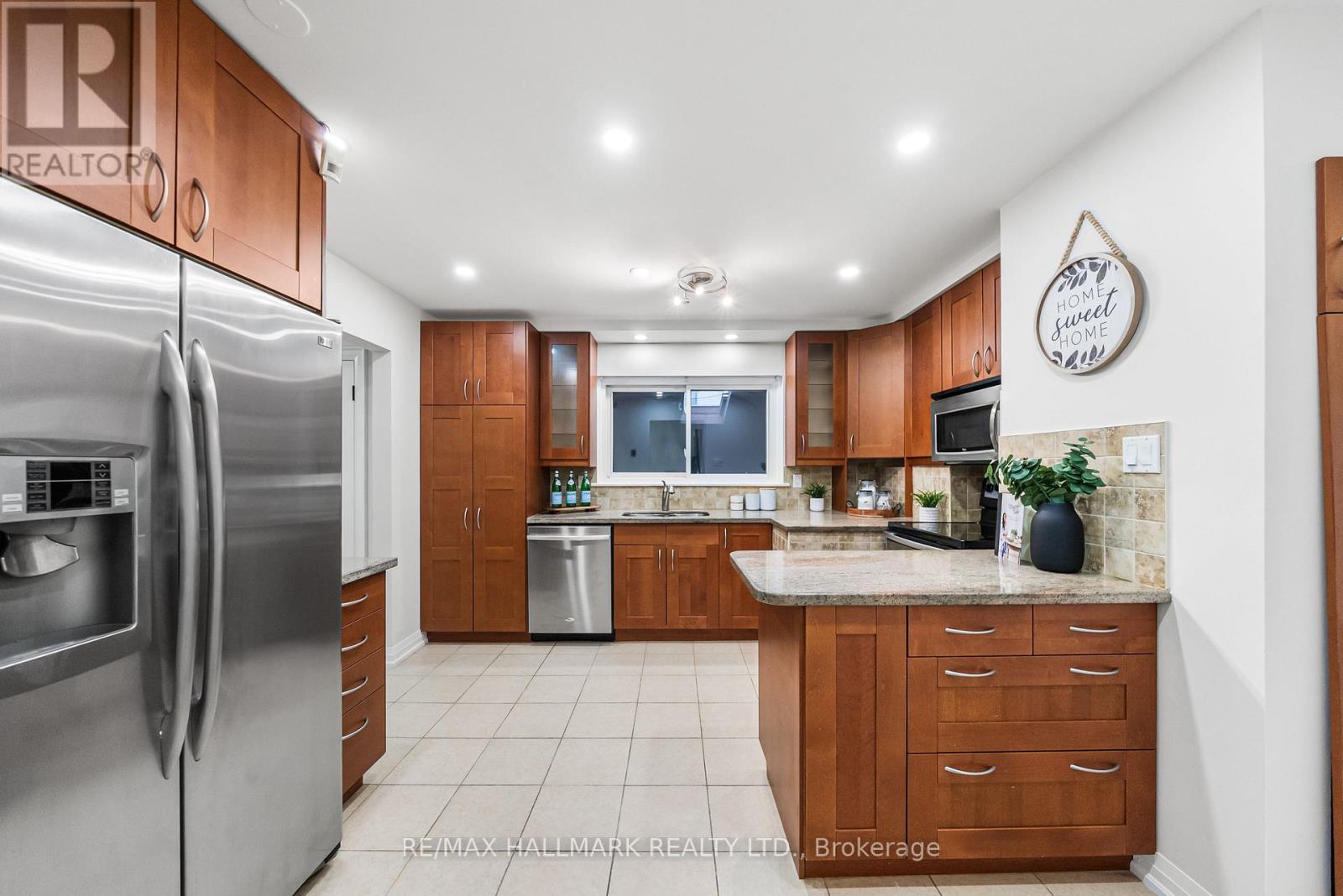 17 Dunsfold Drive, Toronto, Ontario  M1B 1T5 - Photo 15 - E12523862