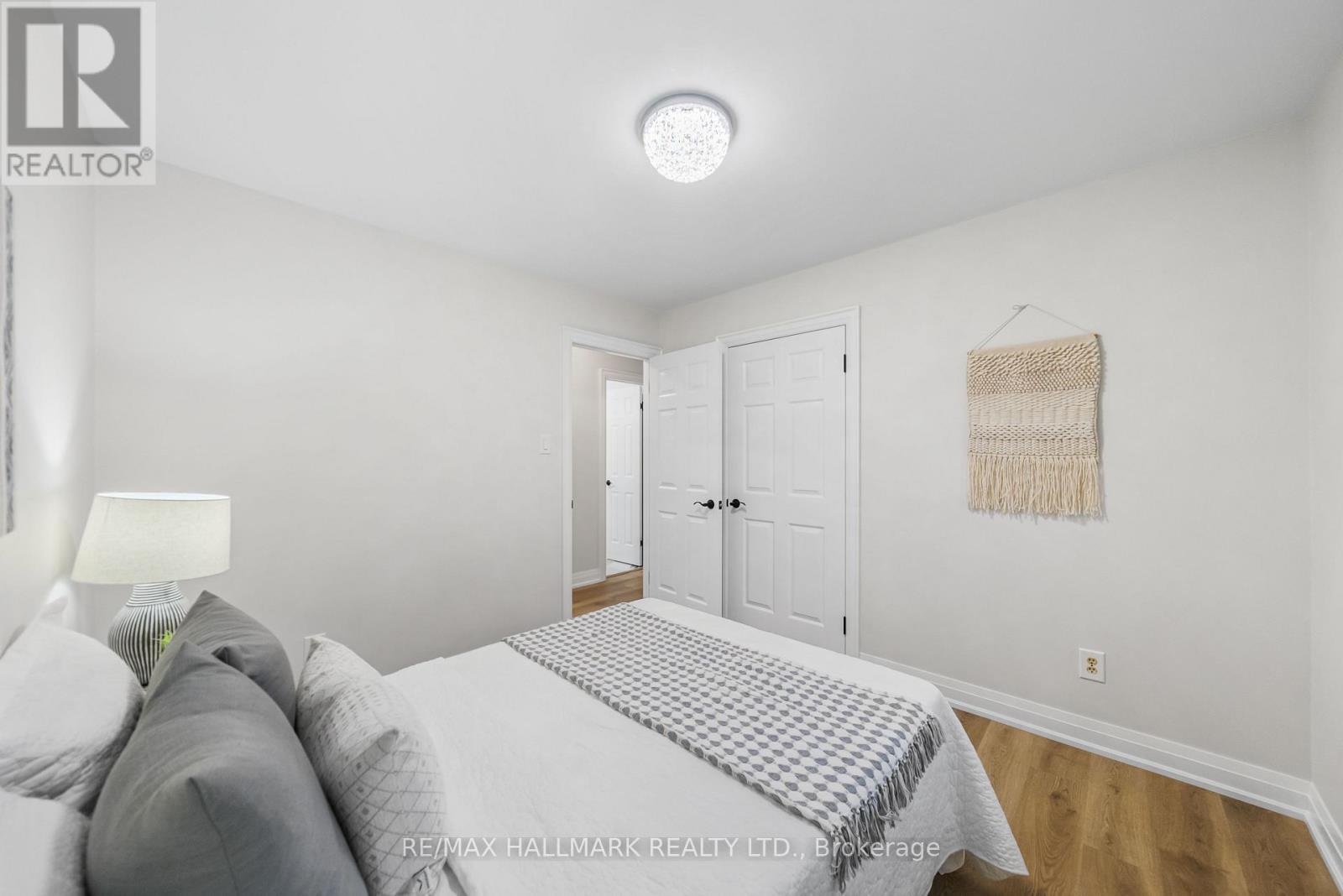 17 Dunsfold Drive, Toronto, Ontario  M1B 1T5 - Photo 18 - E12523862