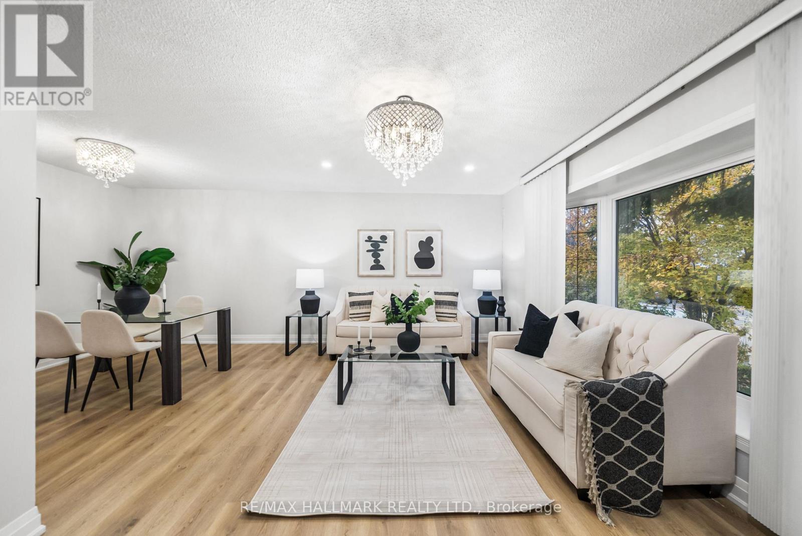 17 Dunsfold Drive, Toronto, Ontario  M1B 1T5 - Photo 2 - E12523862