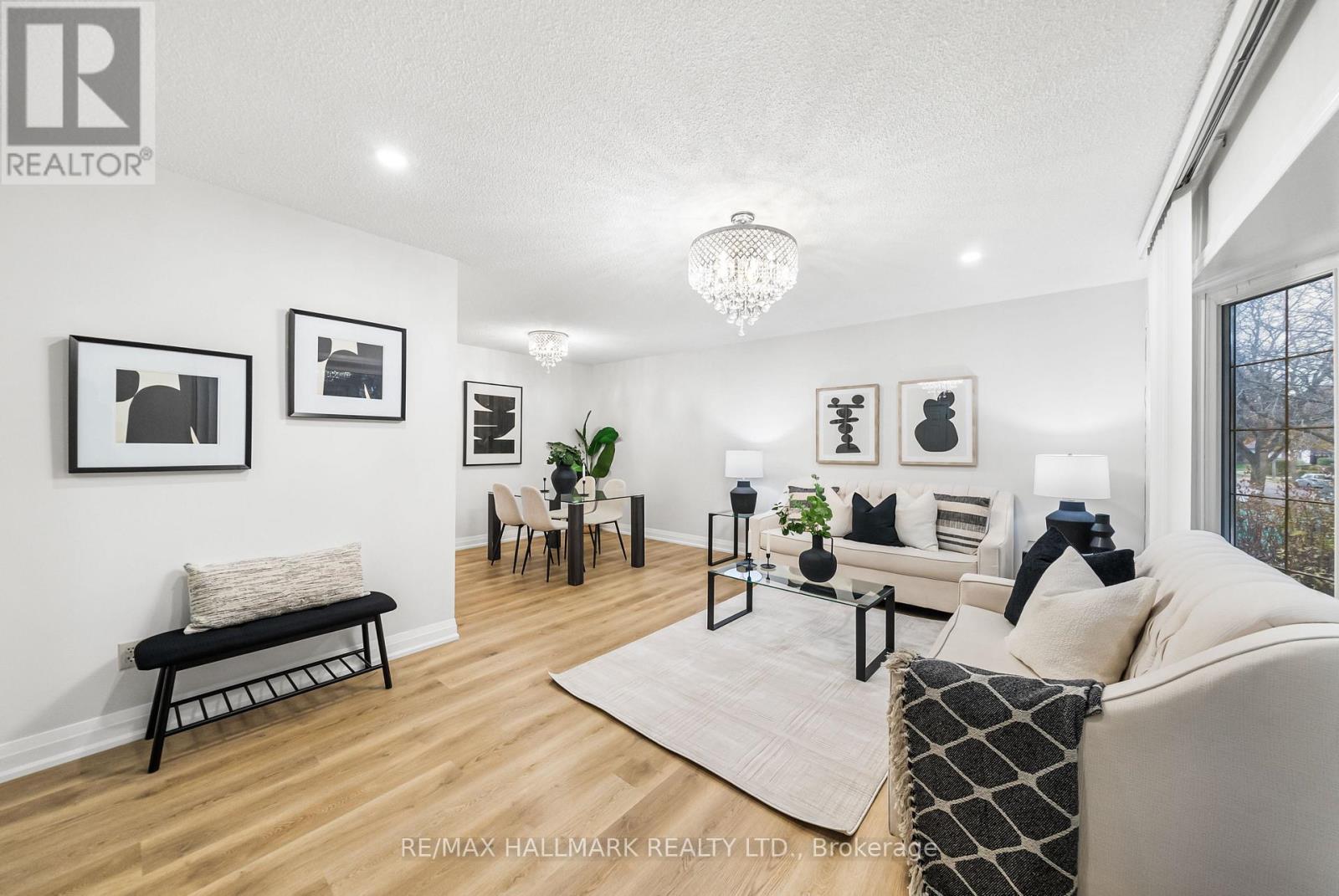 17 Dunsfold Drive, Toronto, Ontario  M1B 1T5 - Photo 8 - E12523862