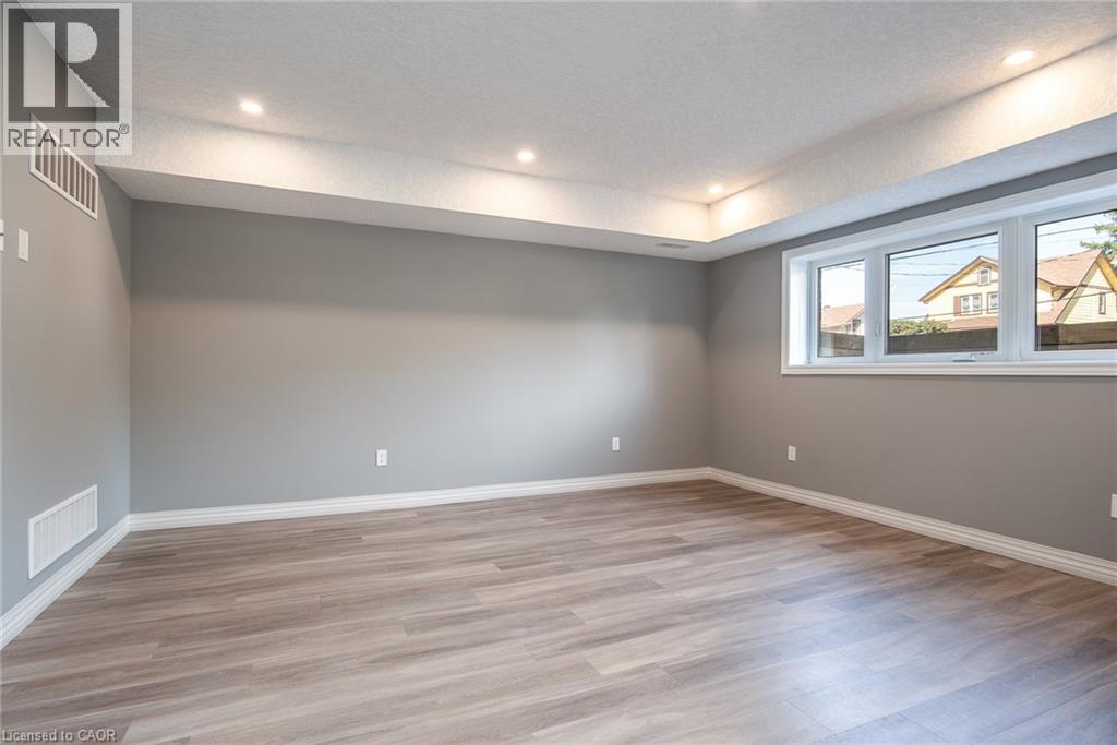 38 Foundry Street, Baden, Ontario  N3A 2P6 - Photo 22 - 40776131