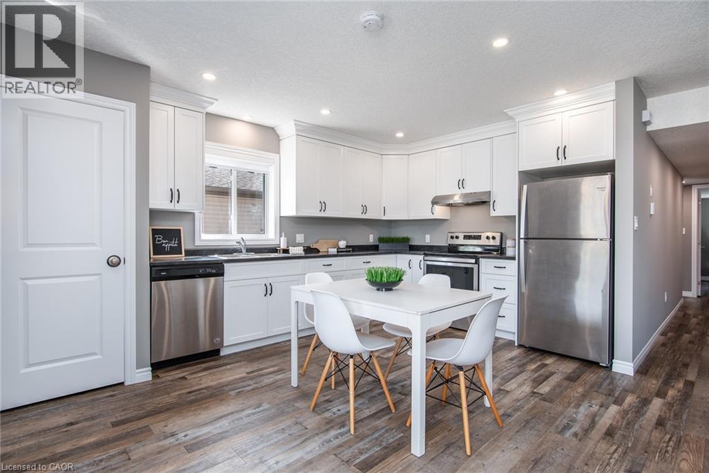 38 Foundry Street, Baden, Ontario  N3A 2P6 - Photo 7 - 40776155