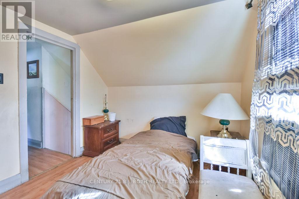 200 Edward Street, Orillia, Ontario  L3V 2X4 - Photo 23 - S12522530