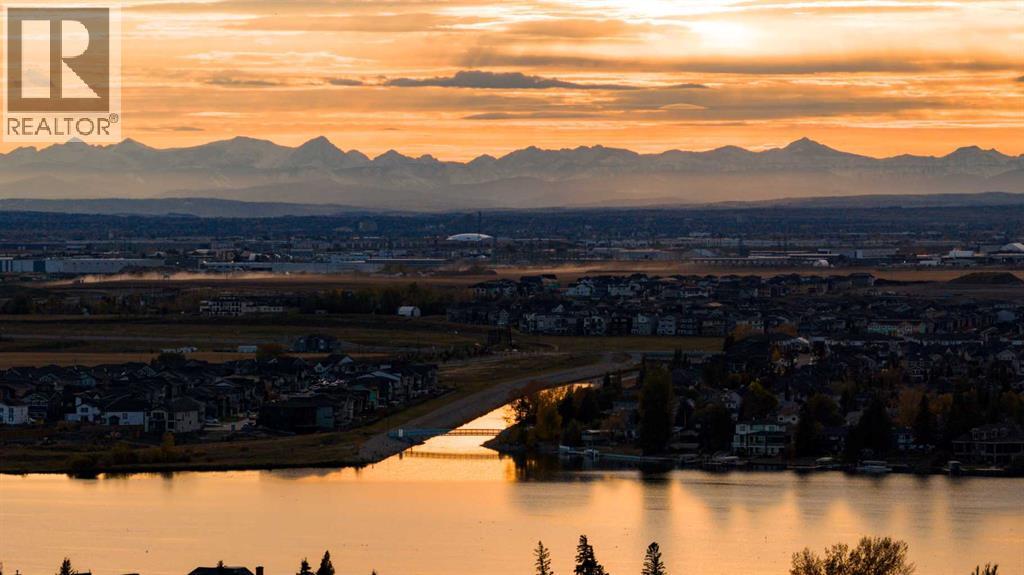 243 Kinniburgh Road, Chestermere, Alberta  T1X 0Y7 - Photo 4 - A2262693