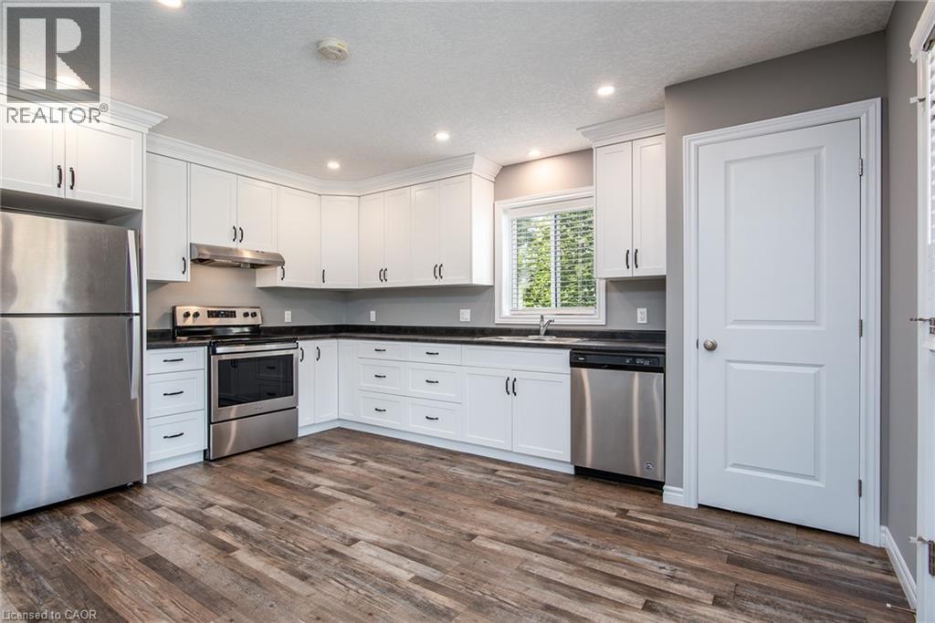 36 Foundry Street, Baden, Ontario  N3A 2P6 - Photo 8 - 40776166