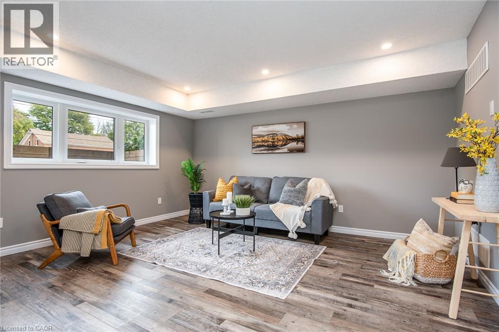 36 Foundry Street, Baden, Ontario  N3A 2P6 - Photo 21 - 40776166