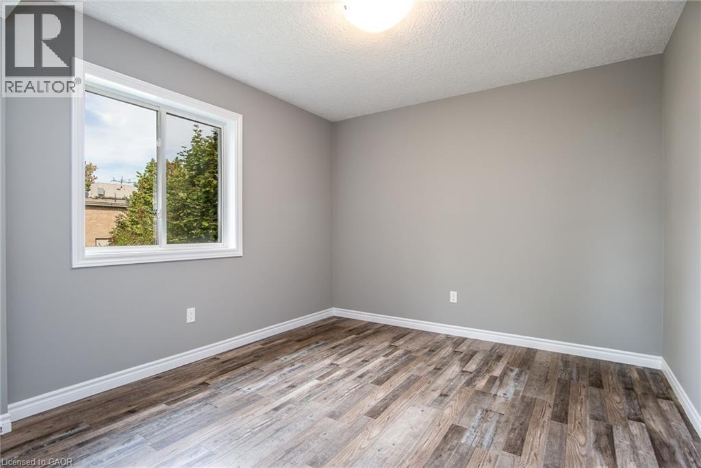 36 Foundry Street, Baden, Ontario  N3A 2P6 - Photo 17 - 40776166