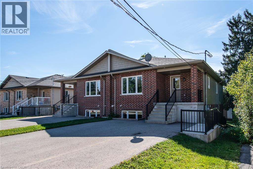 36 Foundry Street, Baden, Ontario  N3A 2P6 - Photo 2 - 40776166