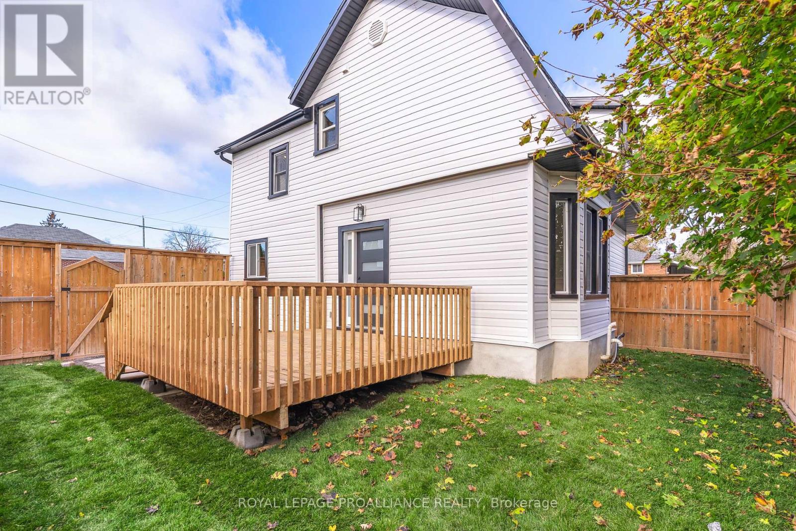 97 Donald Street S, Belleville, Ontario K8P 2J6 - Photo 30 - X12523940