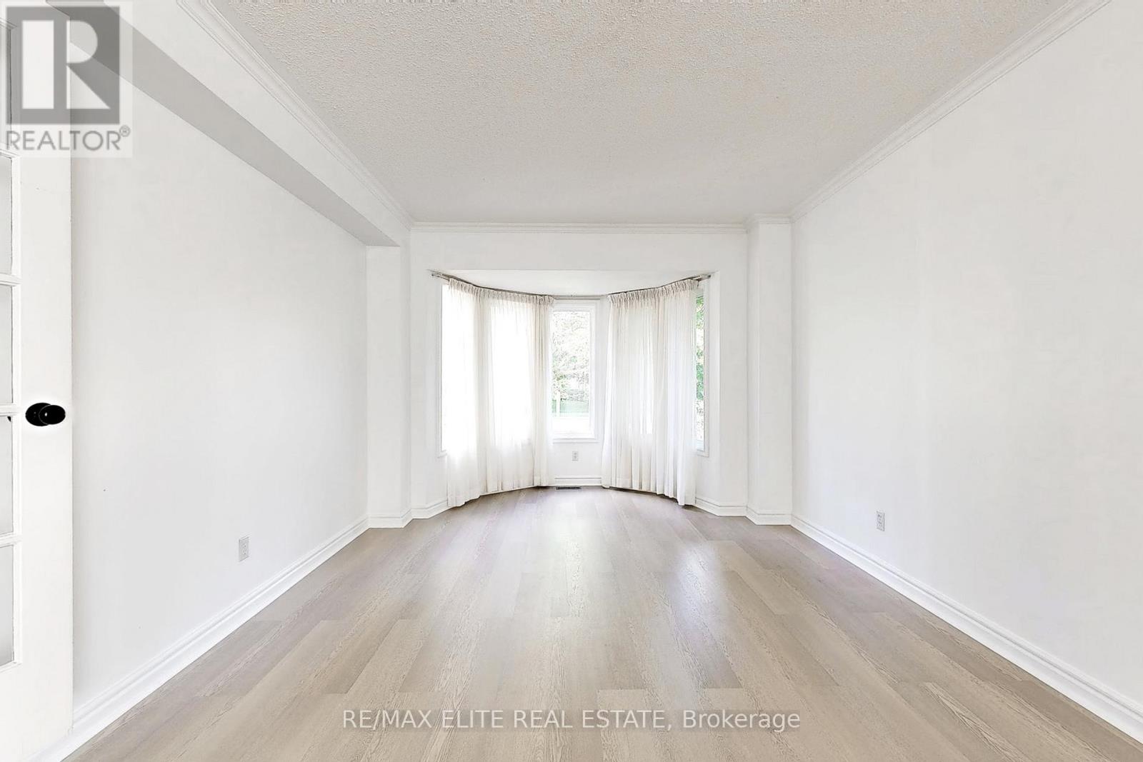 48 John Button Boulevard, Markham, Ontario  L3R 9A6 - Photo 3 - N12522550