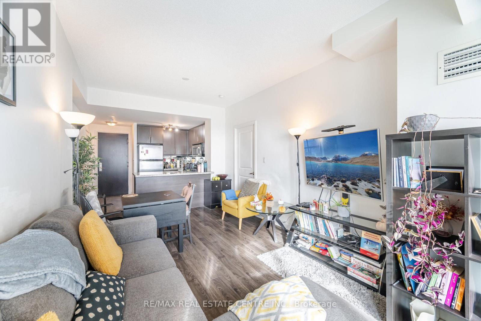 3905 - 50 Absolute Avenue, Mississauga, Ontario L4Z 0A8 - Photo 9 - W12522400