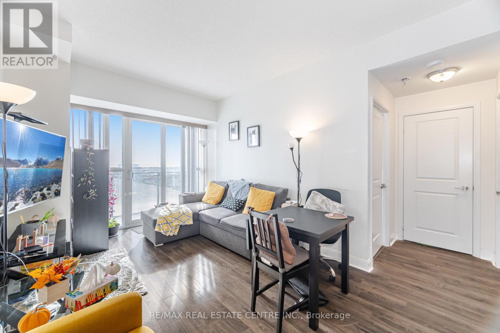 3905 - 50 Absolute Avenue, Mississauga, Ontario L4Z 0A8 - Photo 8 - W12522400