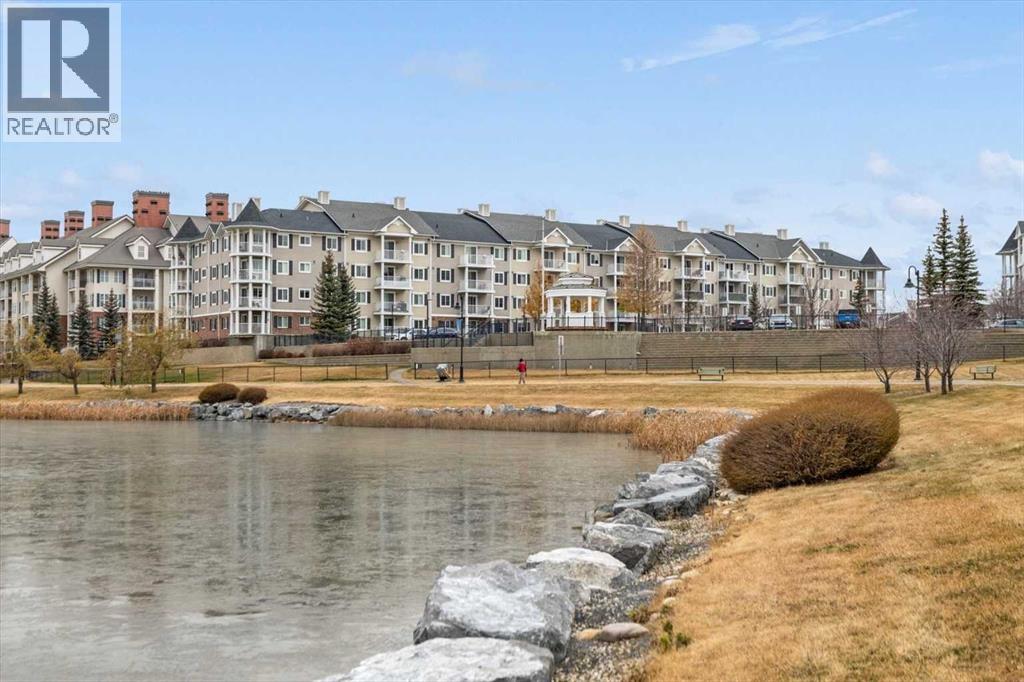 3314, 10 Country Village Park Ne, Calgary, Alberta  T3K 0W5 - Photo 1 - A2268552