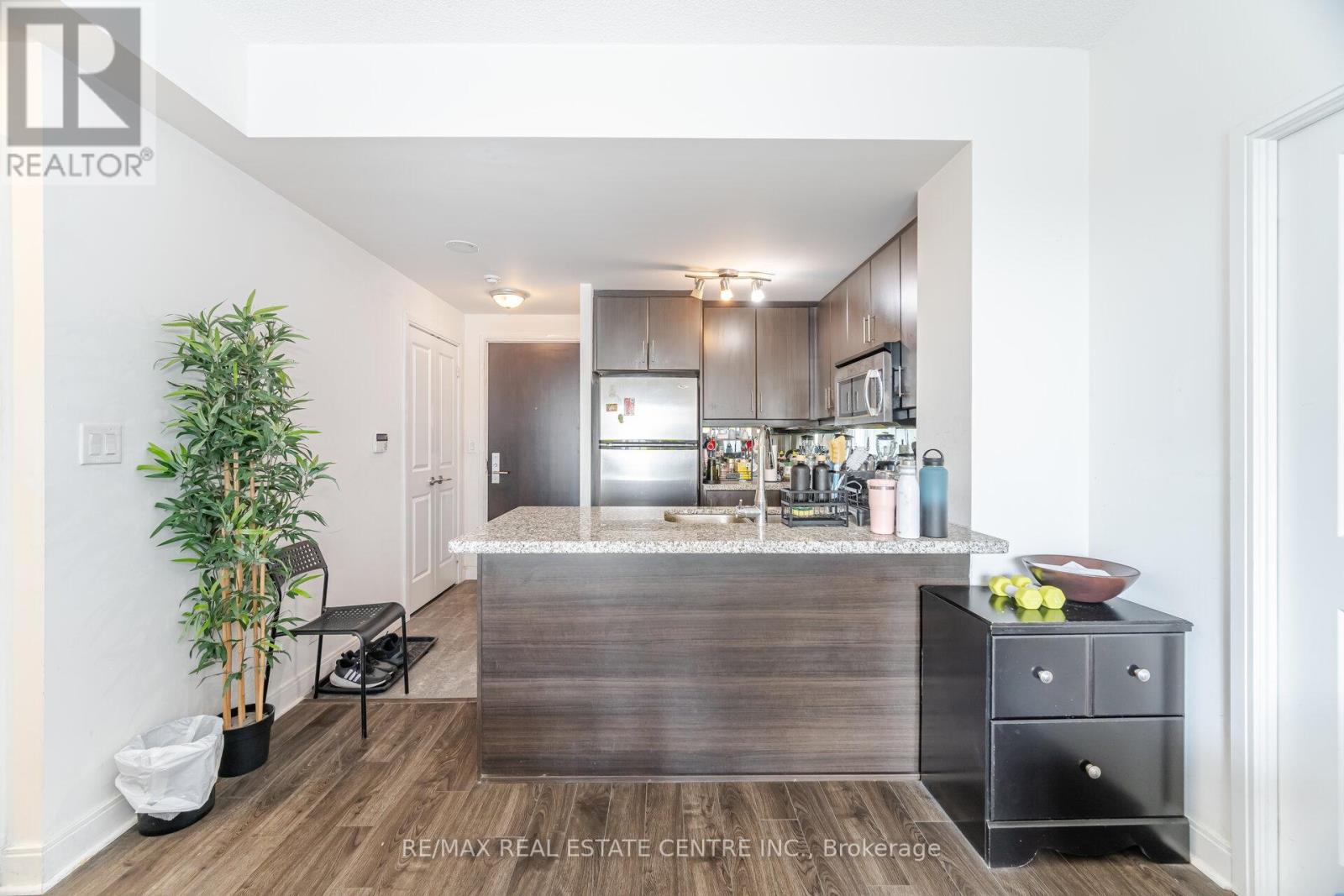 3905 - 50 Absolute Avenue, Mississauga, Ontario L4Z 0A8 - Photo 6 - W12522400