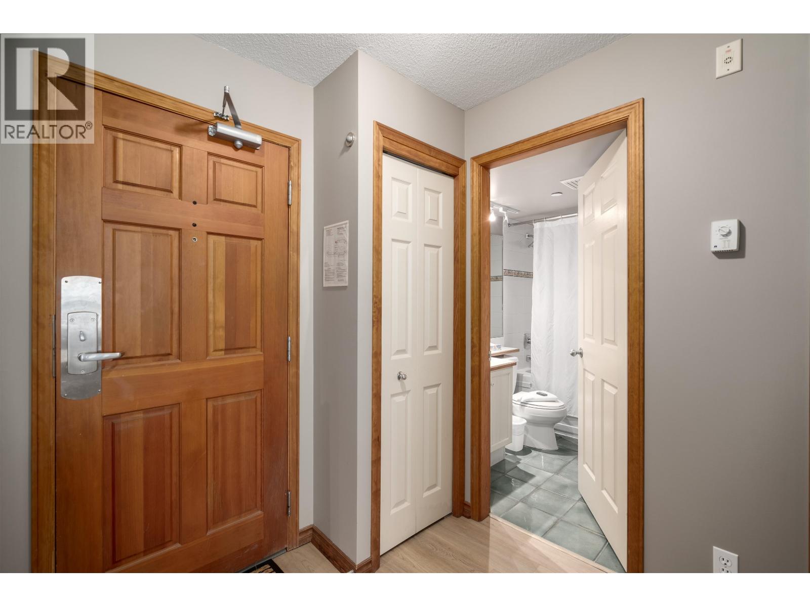 243 4800 Spearhead Drive, Whistler, British Columbia  V0N 1B4 - Photo 3 - R3065810