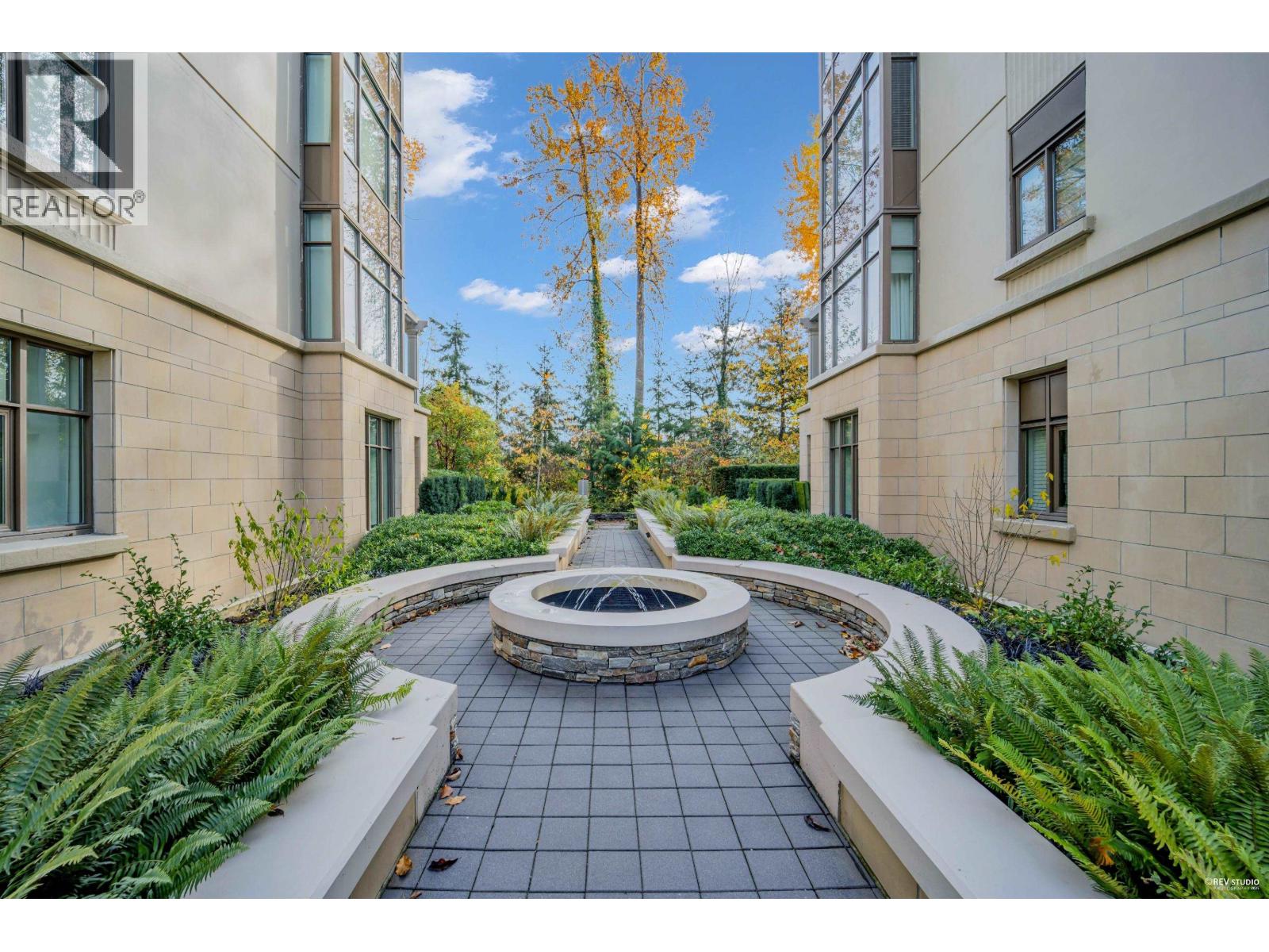 303 568 Waters Edge Crescent, West Vancouver, British Columbia  V7T 0A2 - Photo 30 - R3065554