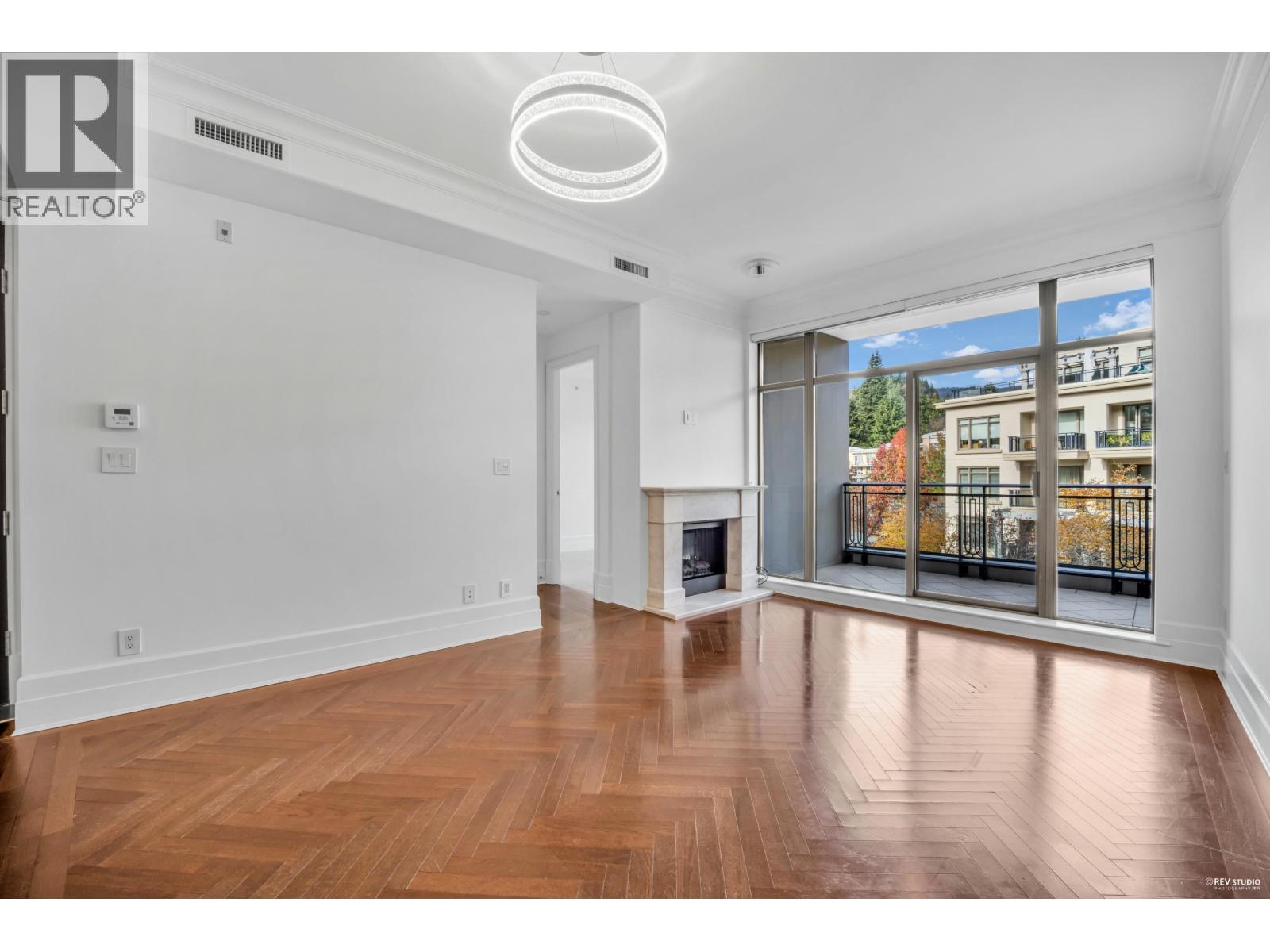 303 568 Waters Edge Crescent, West Vancouver, British Columbia  V7T 0A2 - Photo 34 - R3065554