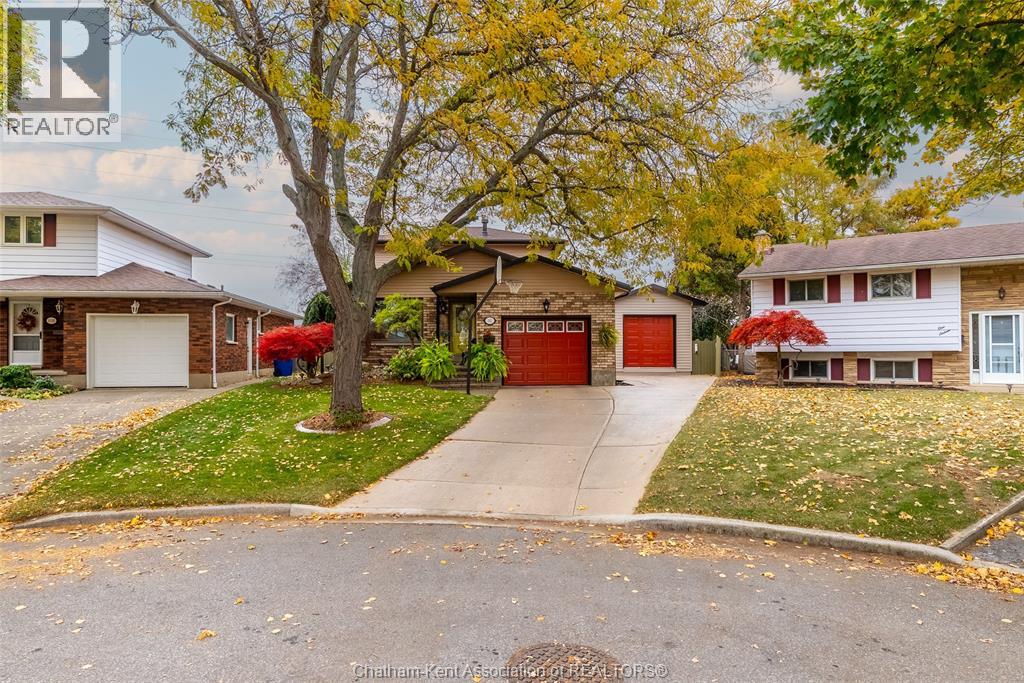 112 Goldpark ROAD, Chatham, Ontario