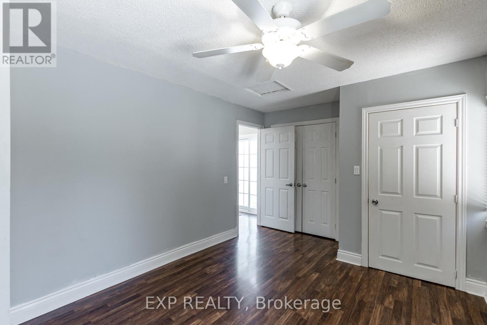 230 Pine Beach Drive, Georgina, Ontario L4P 2V5 - Photo 18 - N12523852