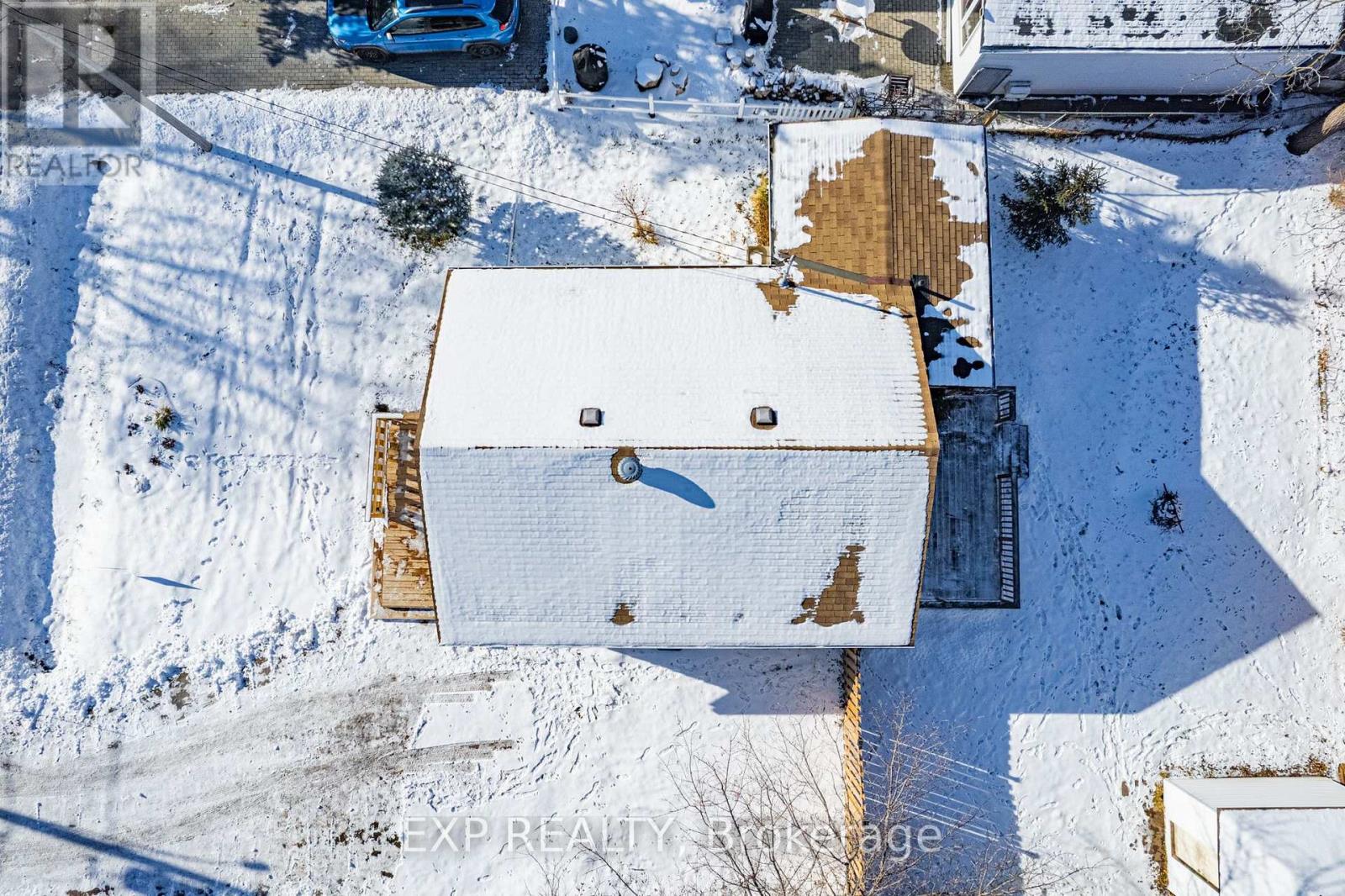 230 Pine Beach Drive, Georgina, Ontario L4P 2V5 - Photo 24 - N12523852