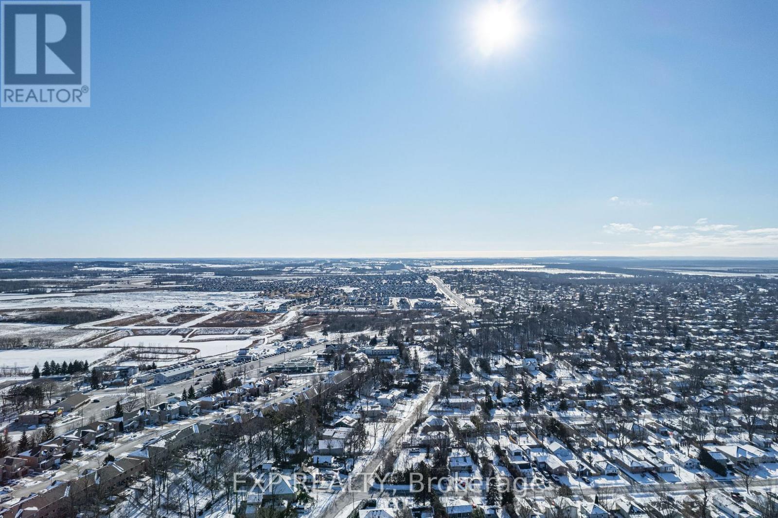 230 Pine Beach Drive, Georgina, Ontario L4P 2V5 - Photo 34 - N12523852