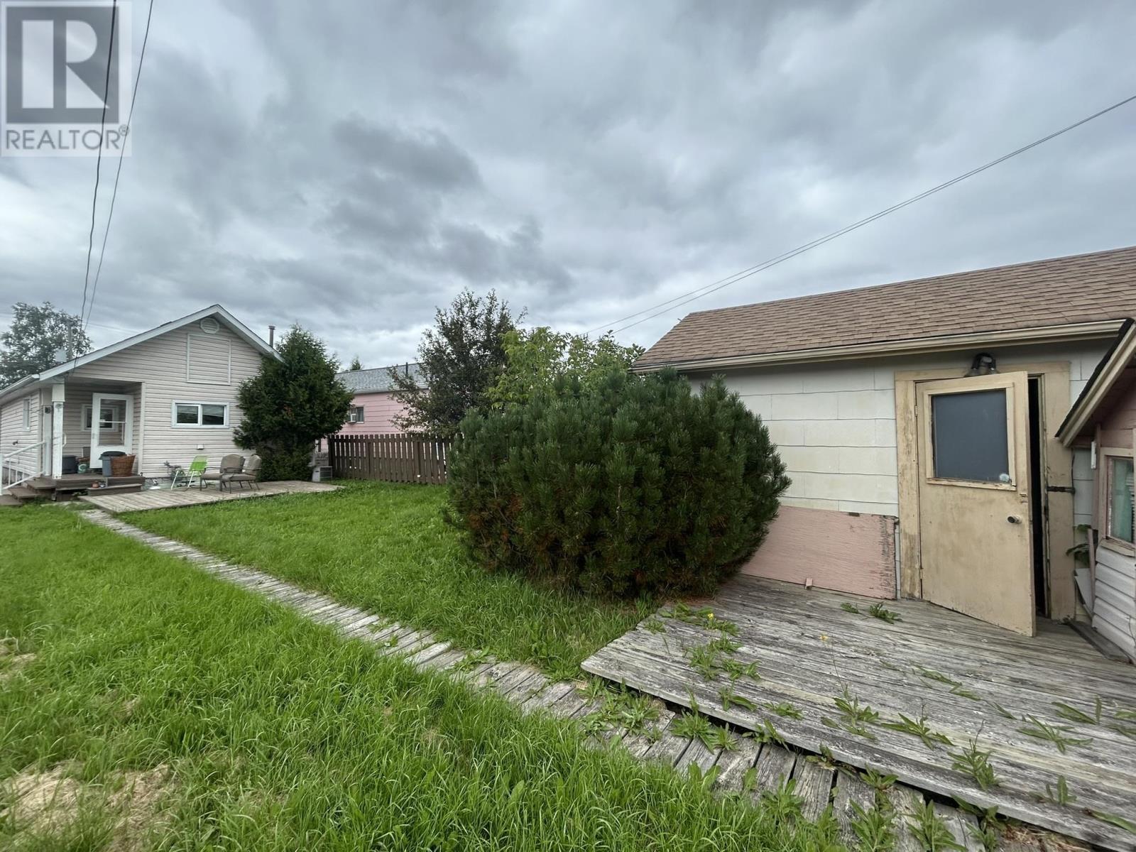 113 Burns St, Atikokan, Ontario  P0T 1C0 - Photo 12 - TB252623