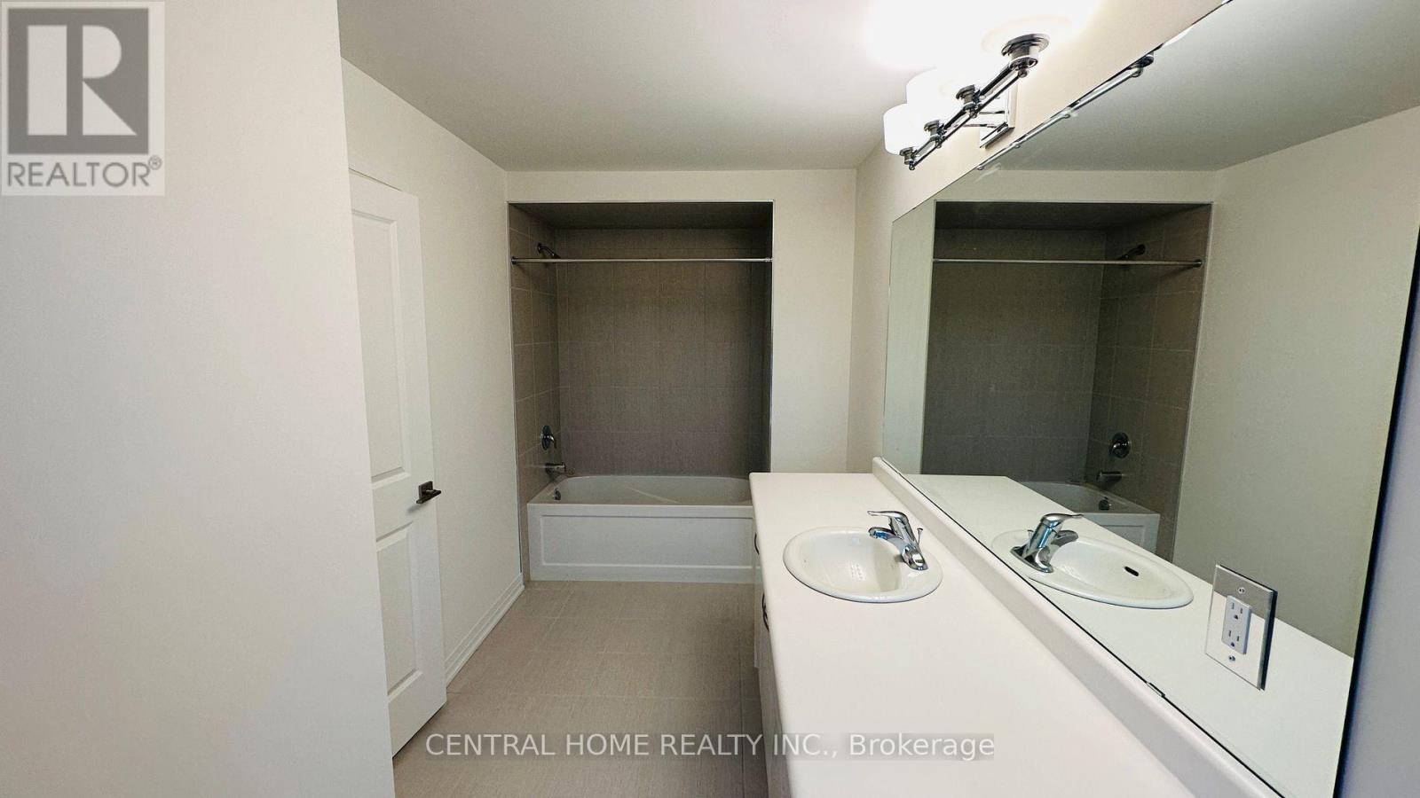 3773 Sunbank Crescent, Severn, Ontario  L3V 6H3 - Photo 16 - S12523854