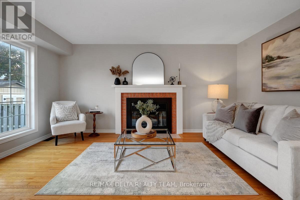 95 Tartan Drive, Ottawa, Ontario K2J 3V6 - Photo 22 - X12524144