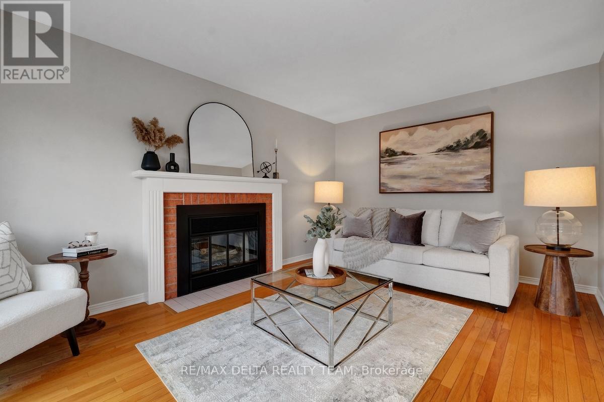 95 Tartan Drive, Ottawa, Ontario K2J 3V6 - Photo 23 - X12524144