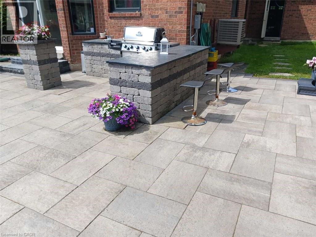 6 Mcarthur Heights, Brampton, Ontario  L6Z 3N3 - Photo 21 - 40786750