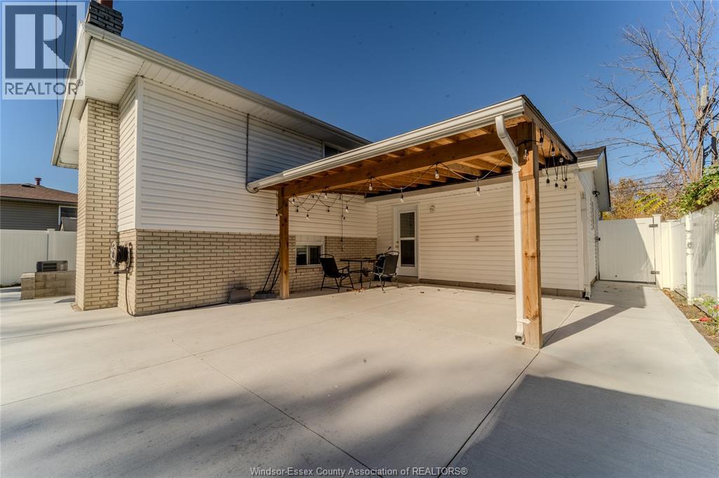 5935 Rose Unit# Lower, Windsor, Ontario N8T 3E2 - Photo 18 - 25028087