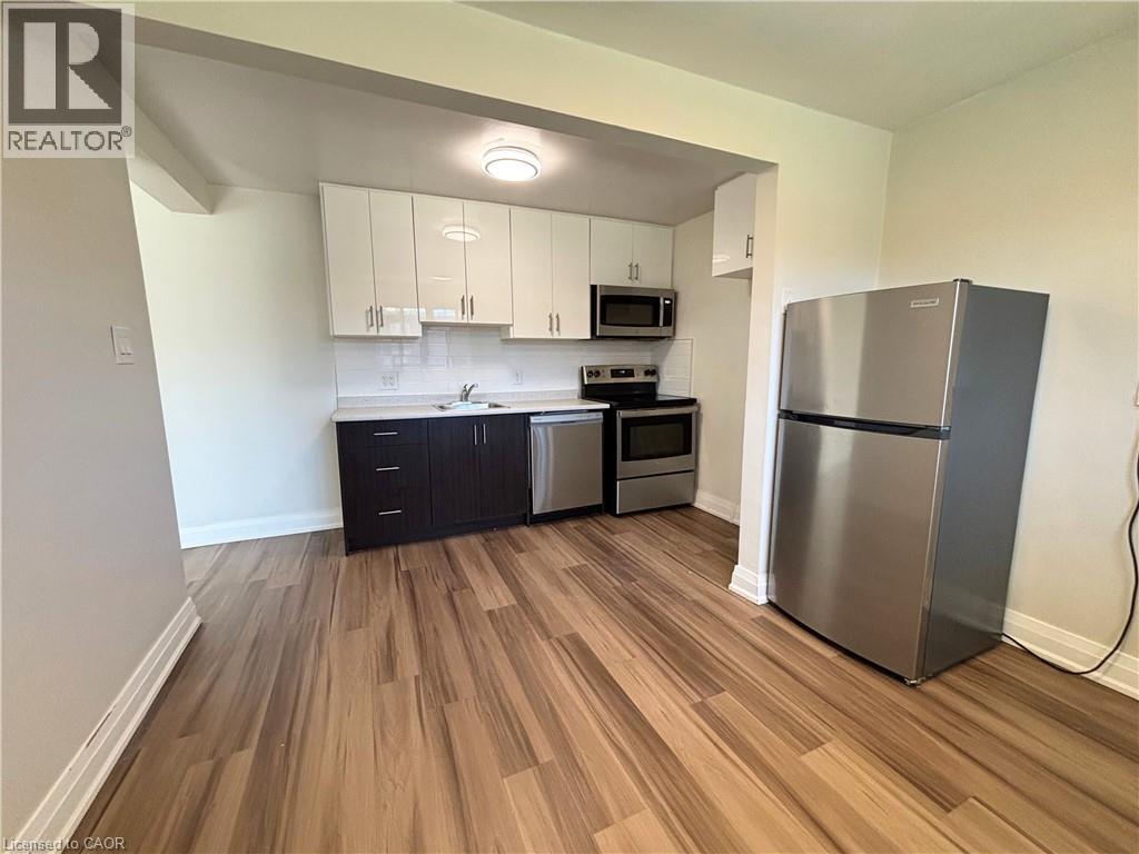 280 Lorne Avenue, Kitchener, Ontario  N2M 3Y8 - Photo 4 - 40786216