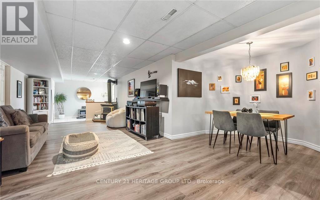 2010 Parklane Crescent, Burlington, Ontario  L7M 3V5 - Photo 33 - W12523840