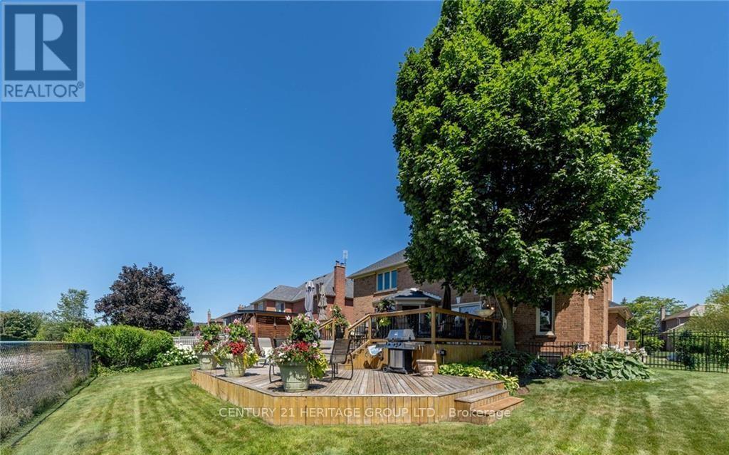 2010 Parklane Crescent, Burlington, Ontario  L7M 3V5 - Photo 36 - W12523840