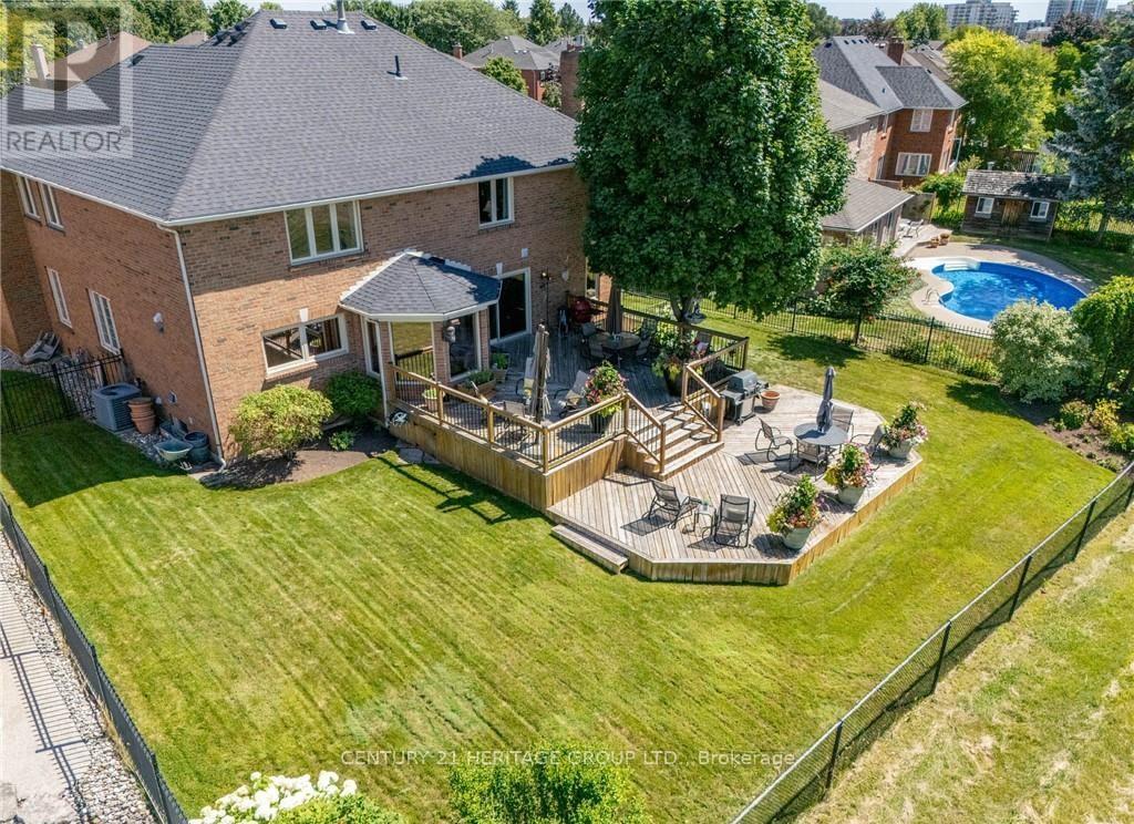 2010 Parklane Crescent, Burlington, Ontario  L7M 3V5 - Photo 39 - W12523840