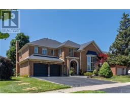 2010 PARKLANE CRESCENT, Burlington, Ontario