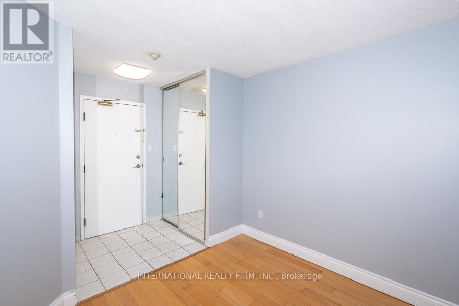 306 - 1 Rowntree Rd Road, Toronto, Ontario  M9V 5G7 - Photo 23 - W12523844
