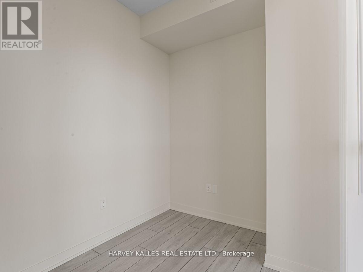 1002 - 38 Annie Craig Drive, Toronto, Ontario  M8V 0G9 - Photo 13 - W12523846