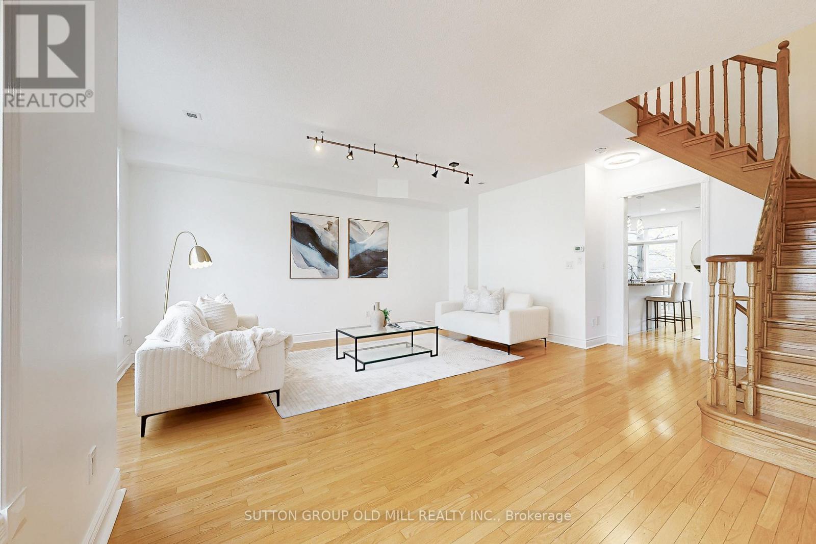 29 Yachters Lane, Toronto, Ontario  M8V 4C5 - Photo 14 - W12523858