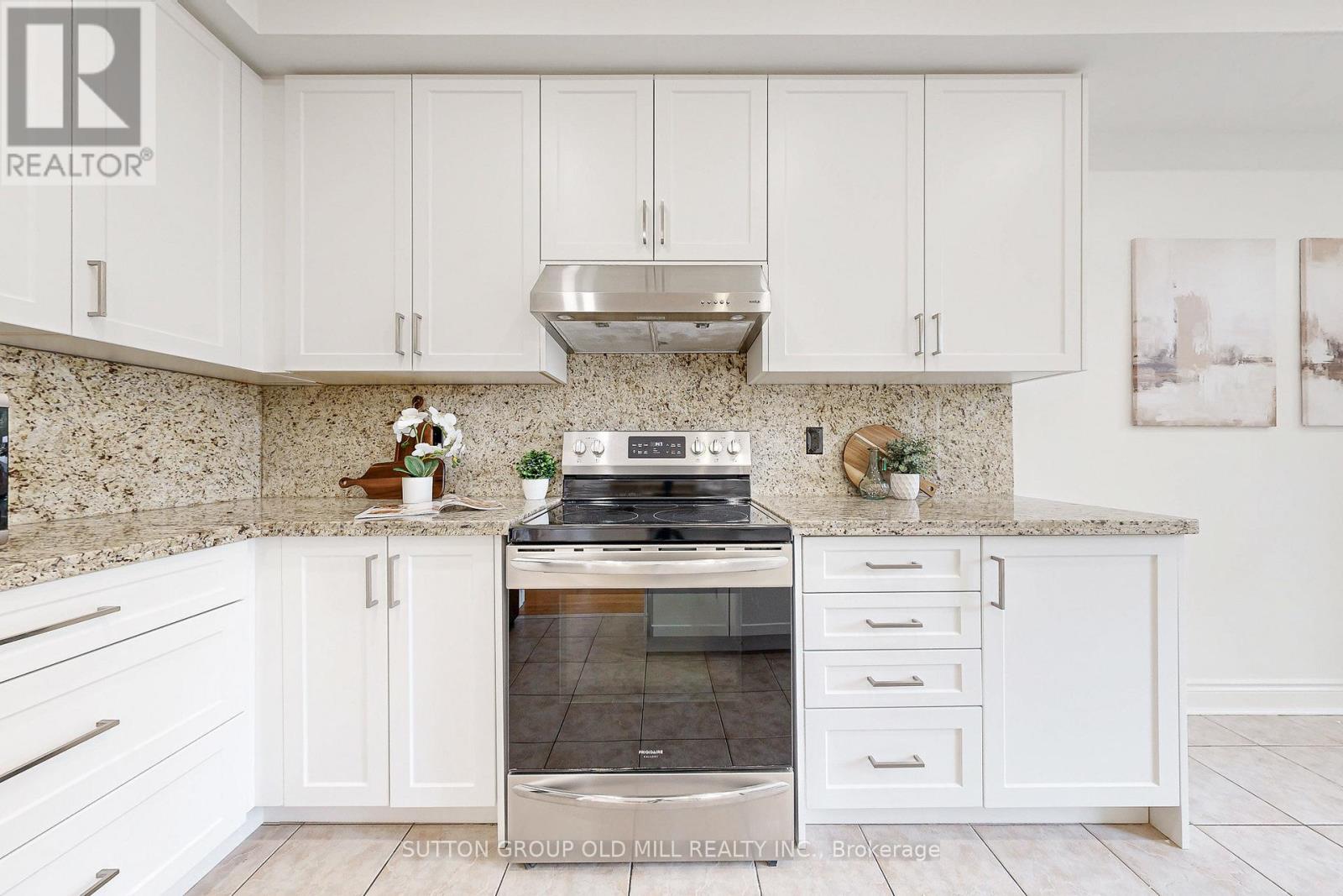 29 Yachters Lane, Toronto, Ontario  M8V 4C5 - Photo 20 - W12523858