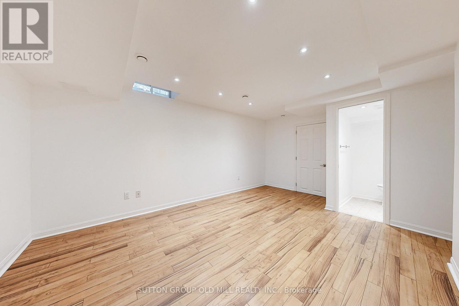 29 Yachters Lane, Toronto, Ontario  M8V 4C5 - Photo 36 - W12523858