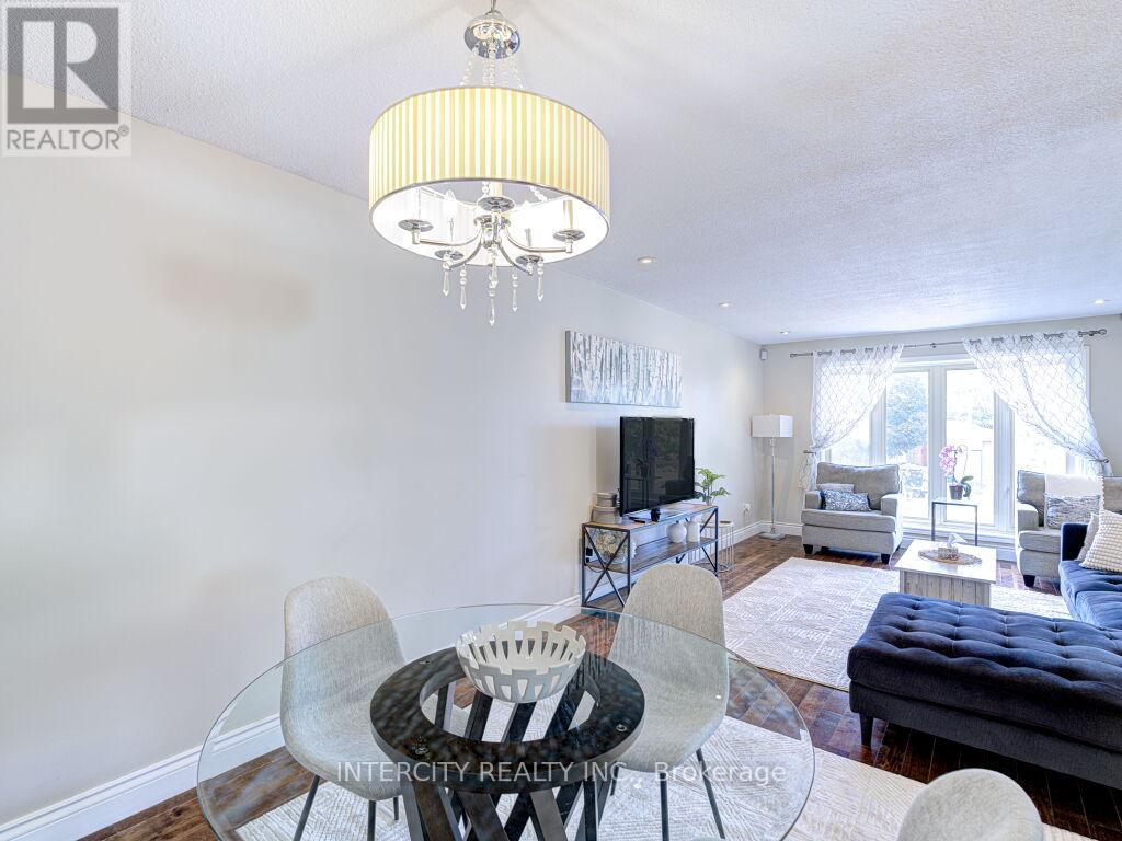 841 Coulson Avenue, Milton, Ontario  L9T 4K3 - Photo 13 - W12523892