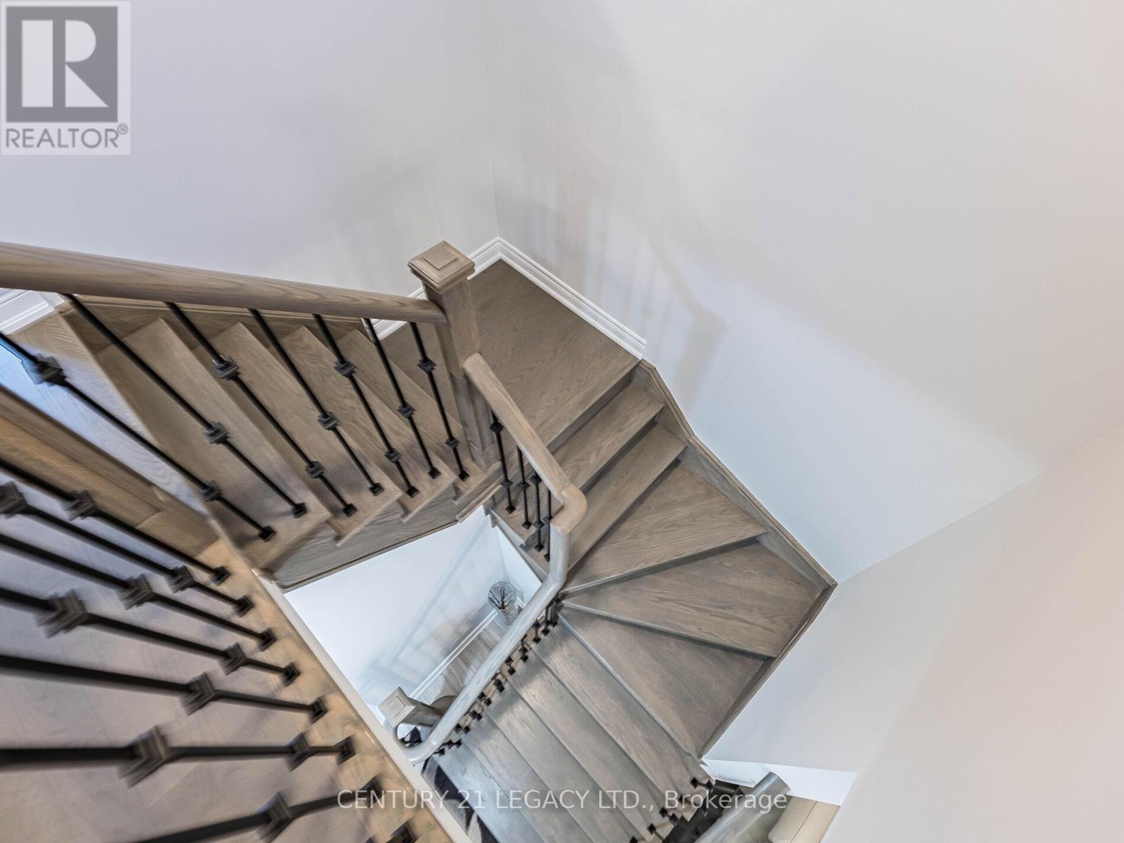 21 Goodview Drive, Brampton, Ontario  L6R 4C3 - Photo 31 - W12523922