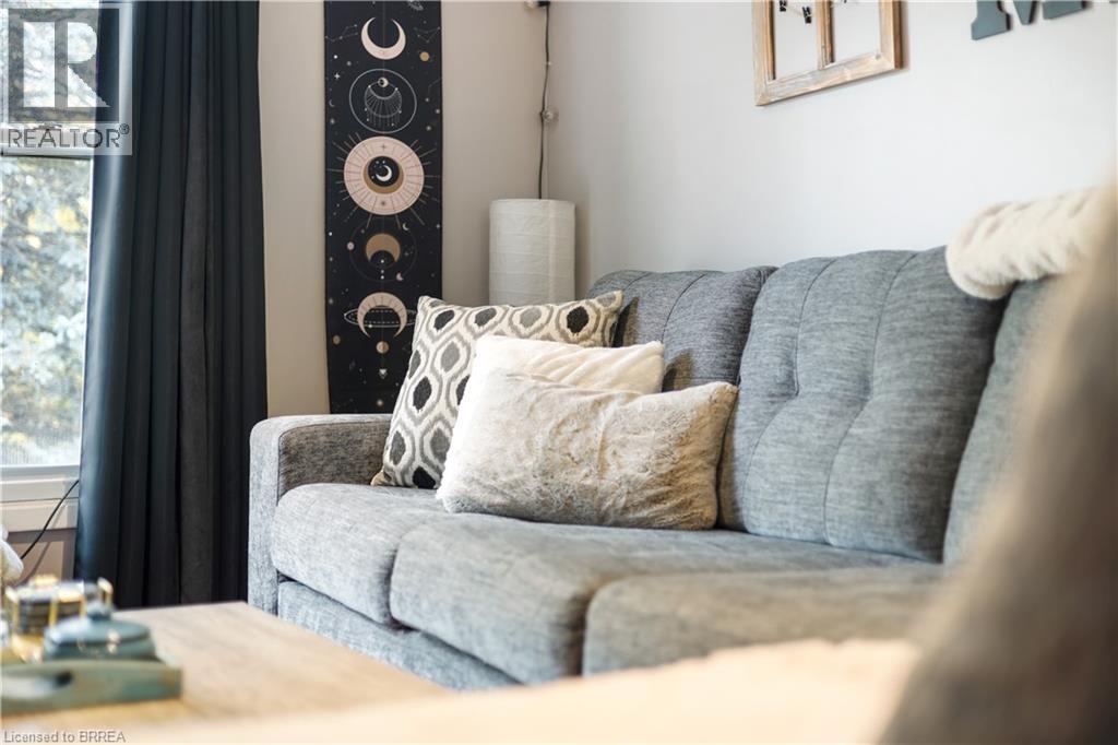 Property at 65 GLAMIS Street Unit# 17 image 4