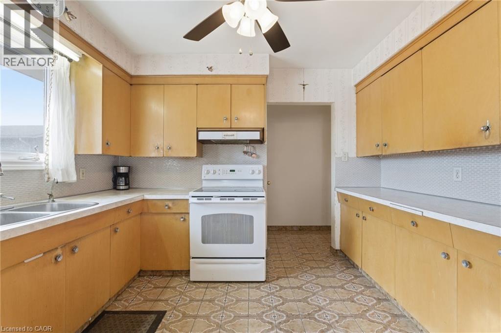 247 Grantham Avenue, St. Catharines, Ontario L2M 4Z6 - Photo 10 - 40781082